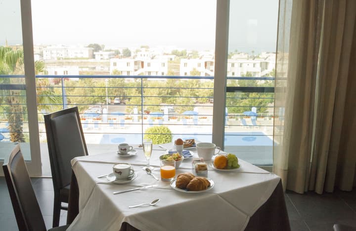 Club Azzurro Hotel & Resort