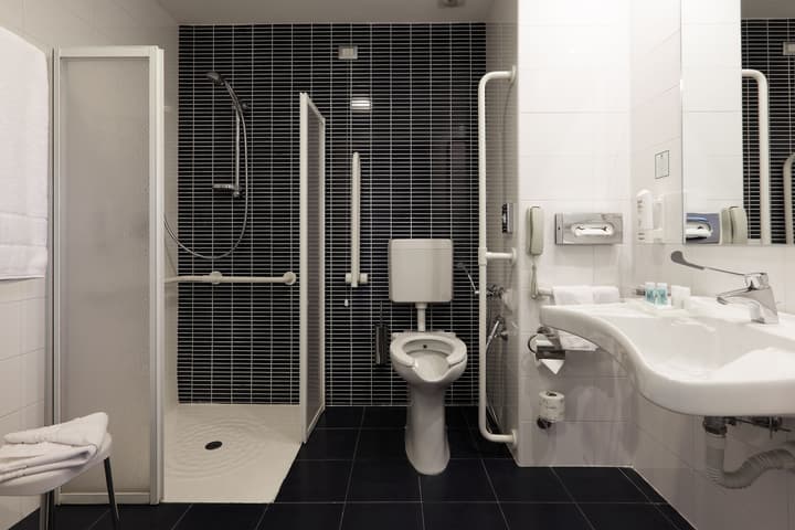Holiday Inn Milan Nord Zara by IHG