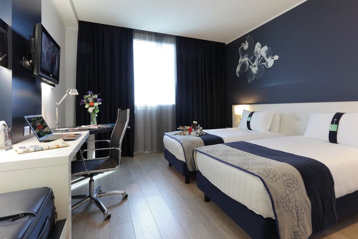Holiday Inn Milan Nord Zara by IHG