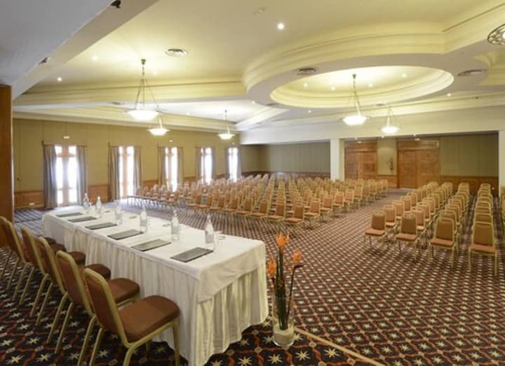 VINCCI SAPHIR PALACE & Spa