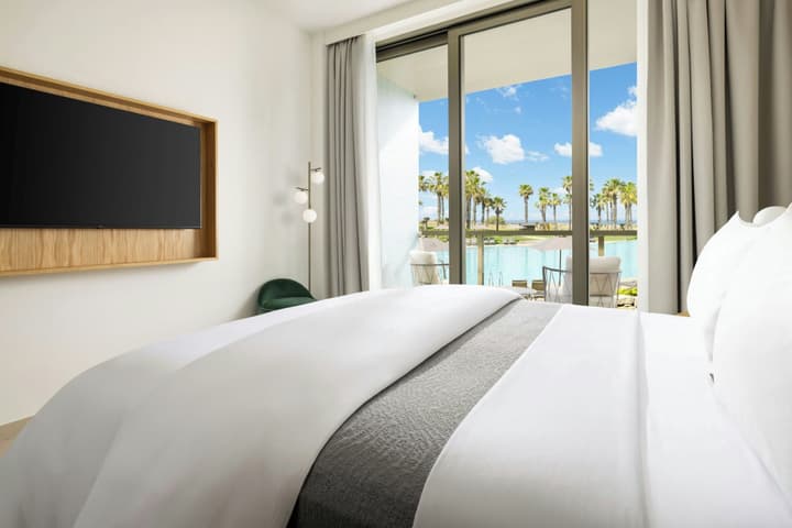 The Westin Salgados Beach Resort, Algarve