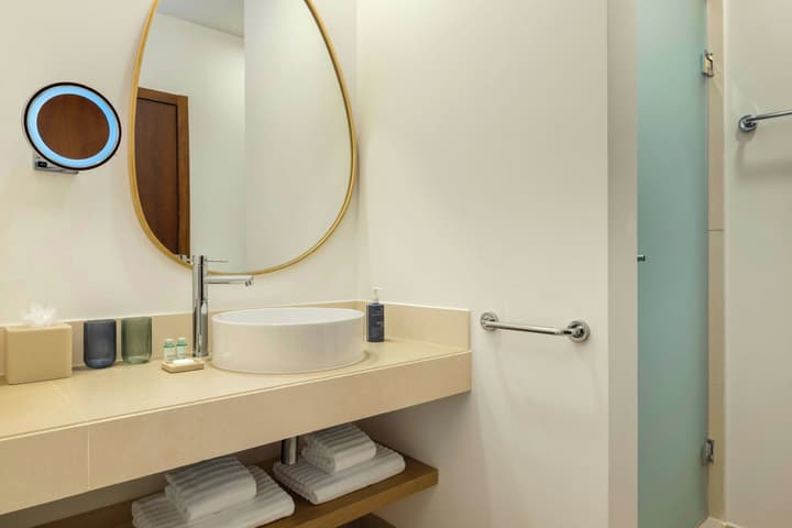The Westin Salgados Beach Resort, Algarve