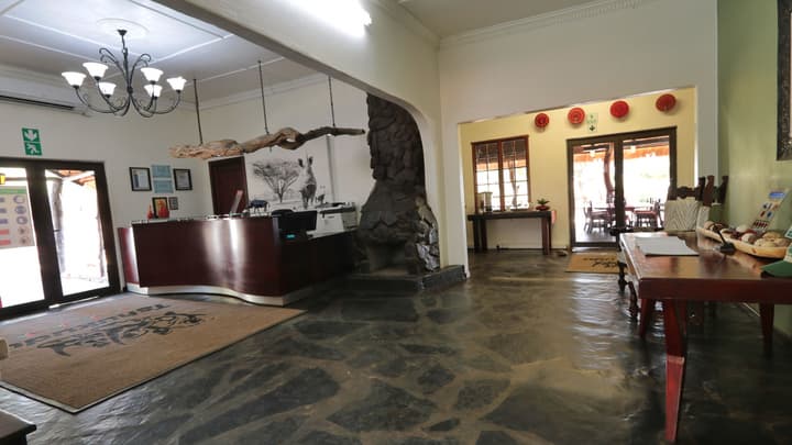 Tshukudu Game Lodge