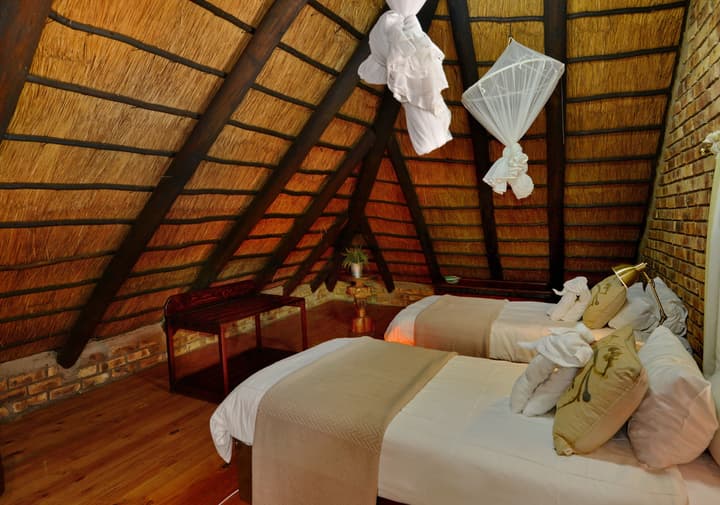 Tshukudu Game Lodge