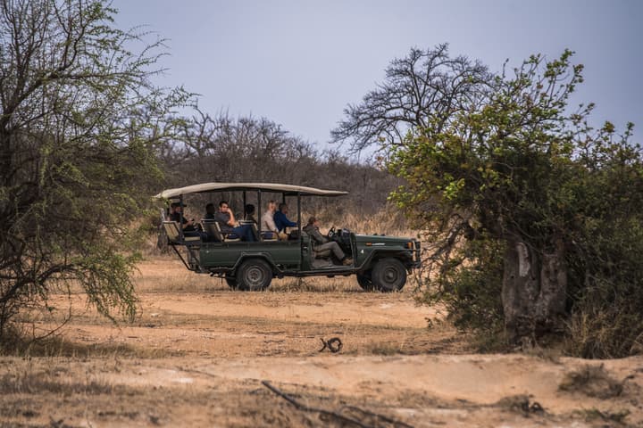 Tshukudu Game Lodge