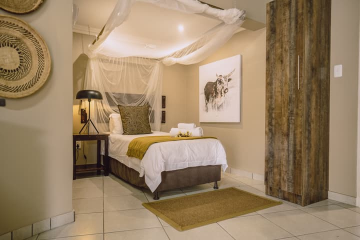 Tshukudu Game Lodge