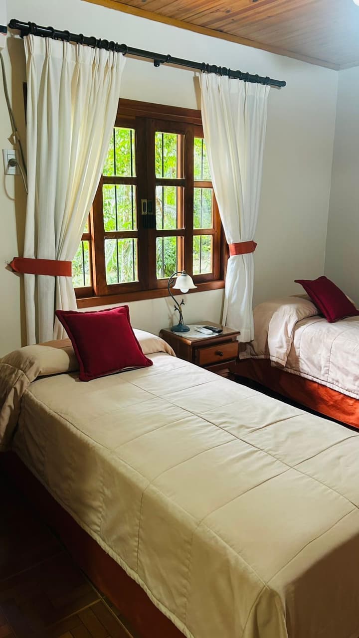 Orquideas Hotel & Cabañas