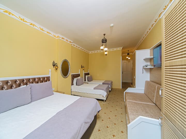 Modern Sultan Hotel