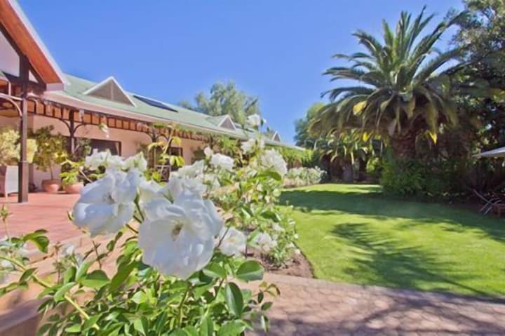 Hlangana Lodge