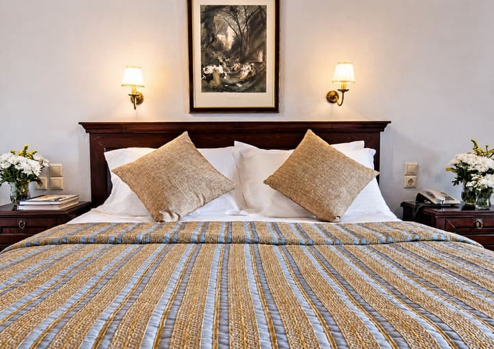 Doupiani House Hotel