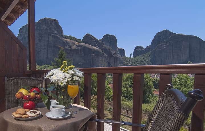 Doupiani House Hotel