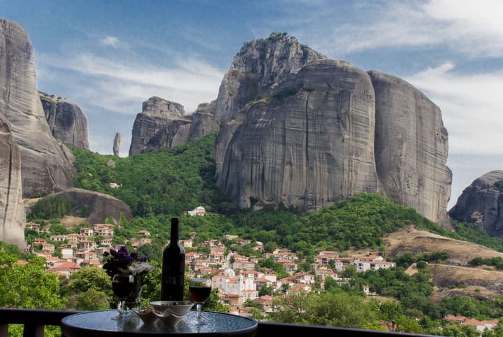 Doupiani House Hotel