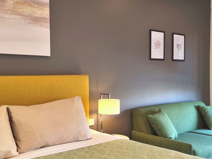 Seaview Motel and Apartments