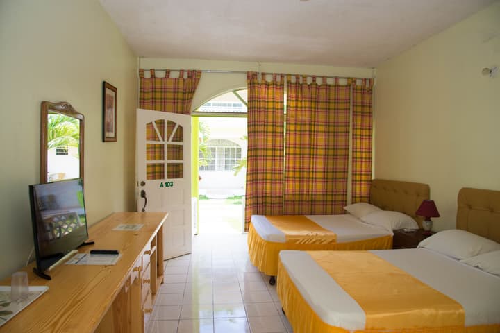 Fun Holiday Beach Resort