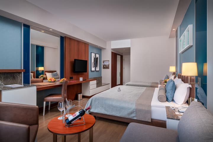 Baia Lara Hotel