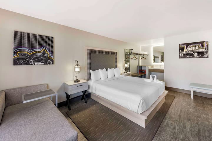 Aiden by Best Western South Reno