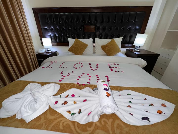 Sharah Mountains Hotel