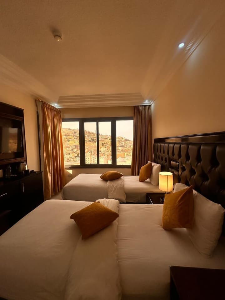 Sharah Mountains Hotel