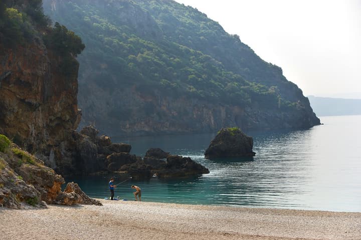 Lichnos Beach Hotel & Suites