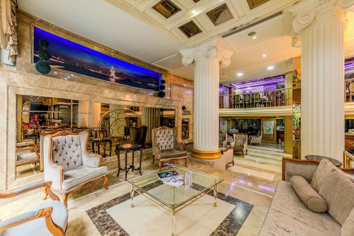 Tilia Hotel