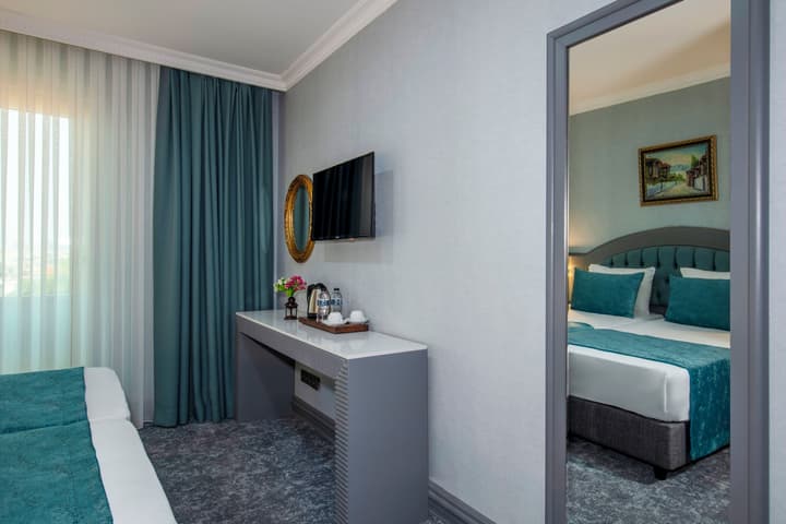 Tilia Hotel