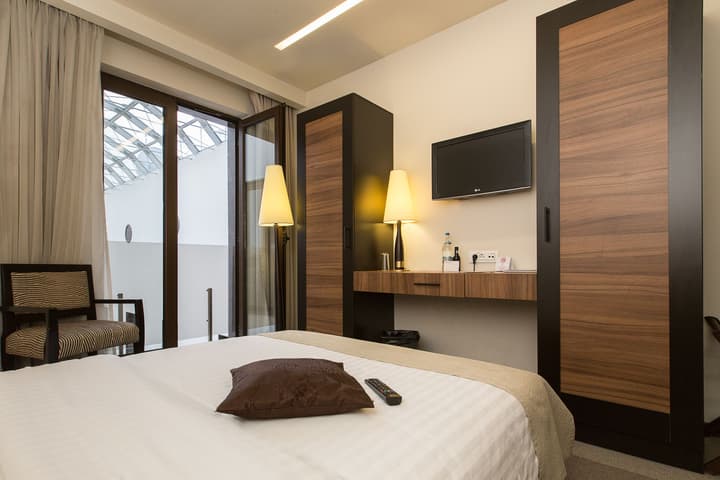 Dor Bucharest, Curio Collection by Hilton
