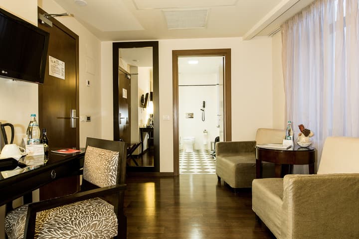 Dor Bucharest, Curio Collection by Hilton