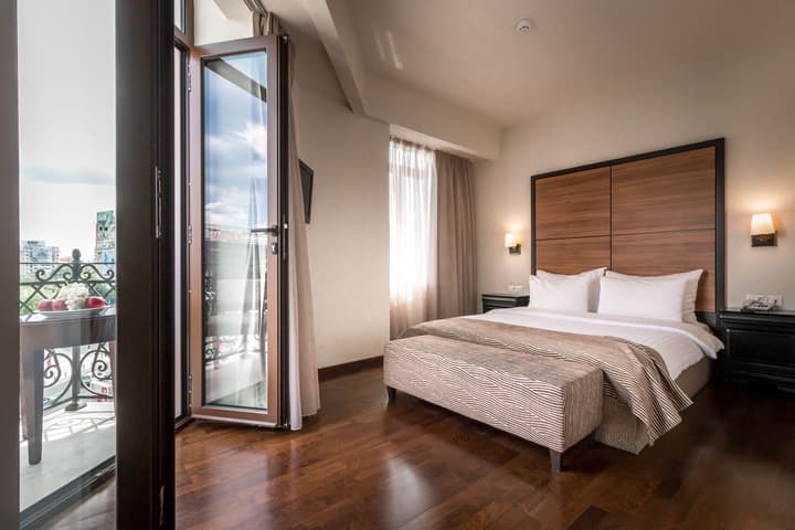 Dor Bucharest, Curio Collection by Hilton