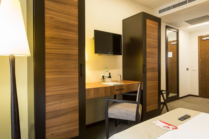 Dor Bucharest, Curio Collection by Hilton