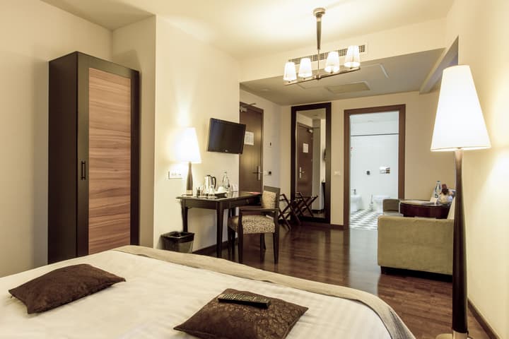 Dor Bucharest, Curio Collection by Hilton