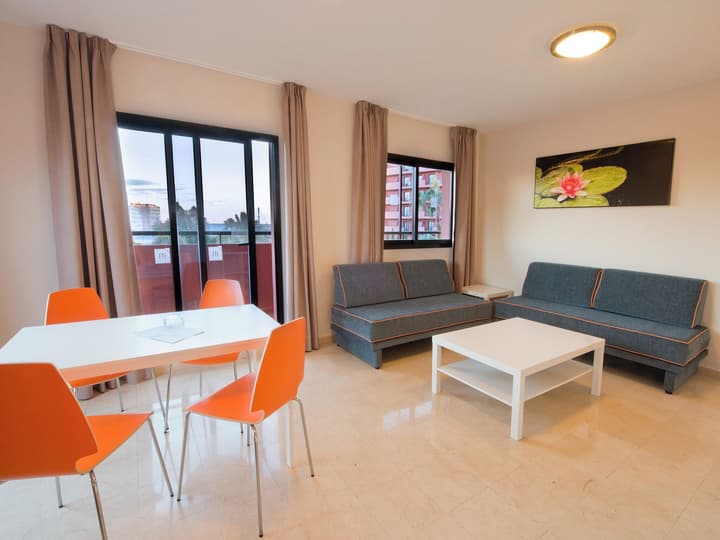 Aparthotel Fuengirola Beach