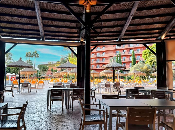 Aparthotel Fuengirola Beach