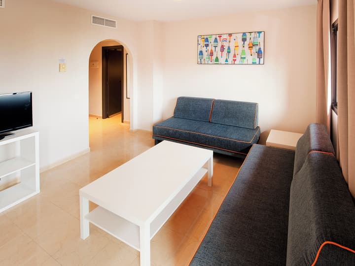 Aparthotel Fuengirola Beach