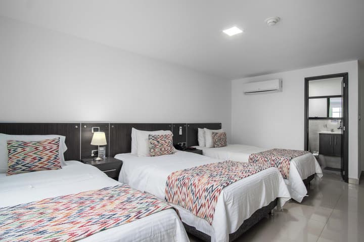 Azor Hotel Cali Versalles