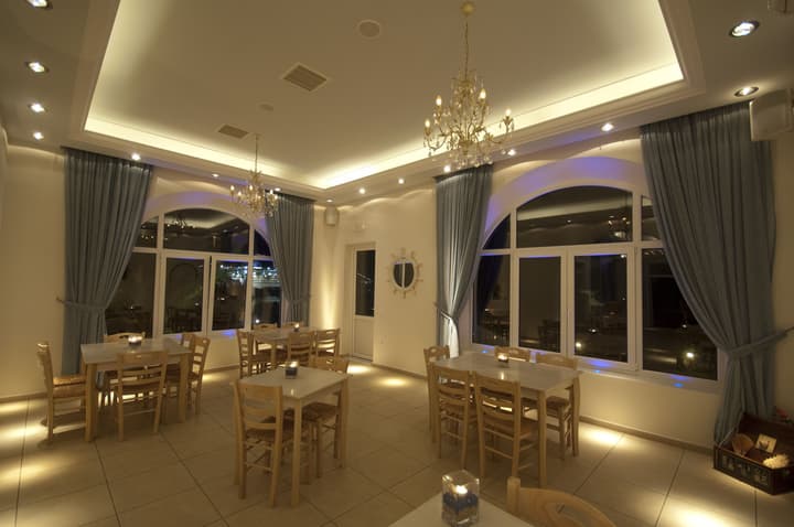 Maki's Place