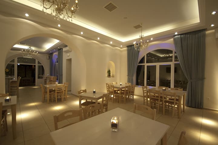 Maki's Place