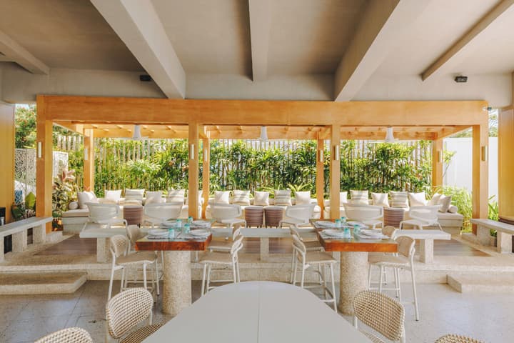 Crimson Resort and Spa Mactan