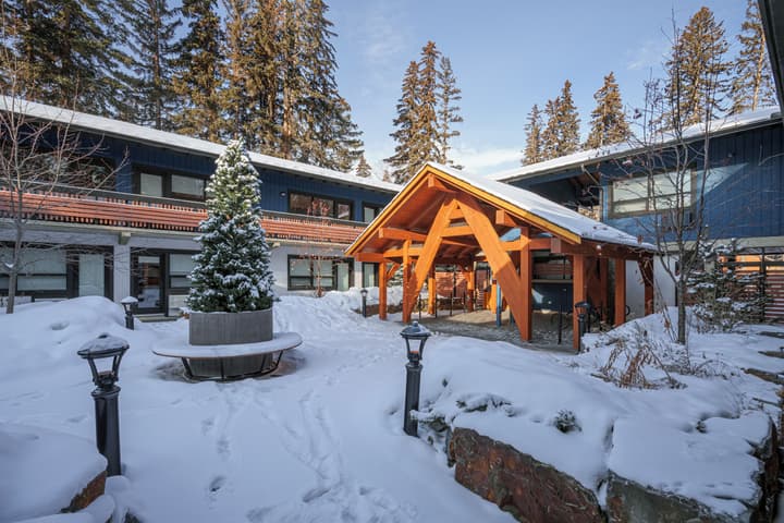 The Dorothy Motel