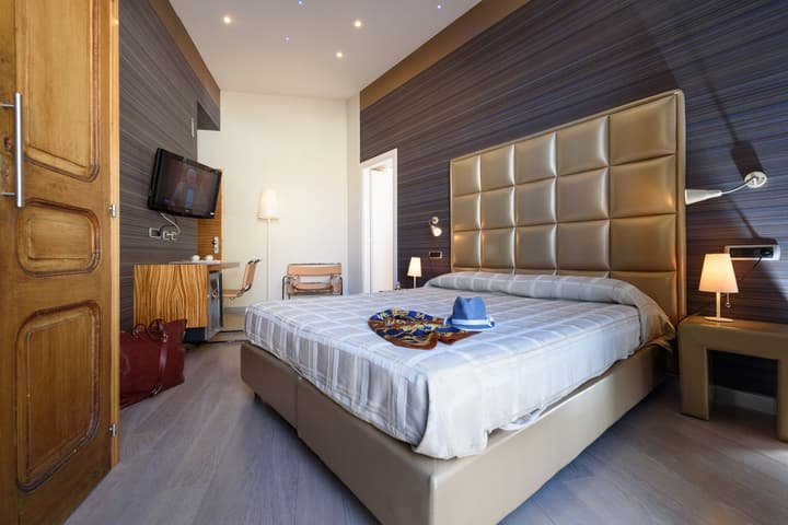 Palazzo Ferraioli Hotel & Wellness Center