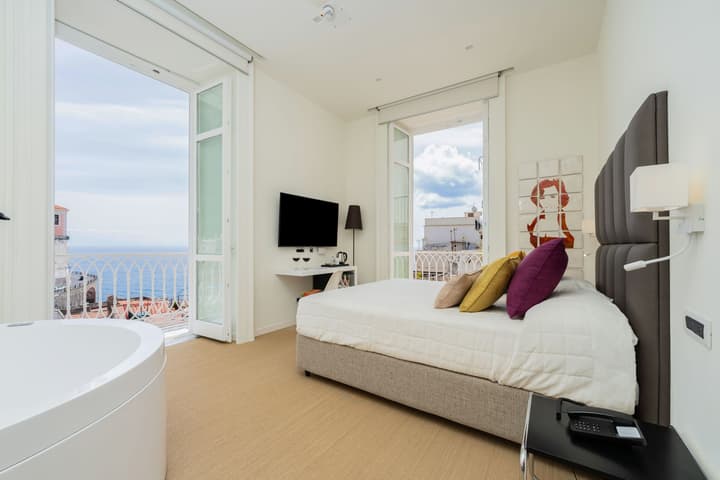 Palazzo Ferraioli Hotel & Wellness Center
