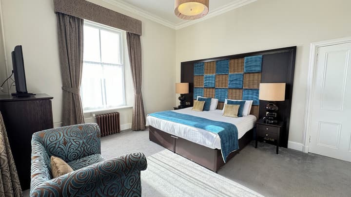 Invernairne Guest House