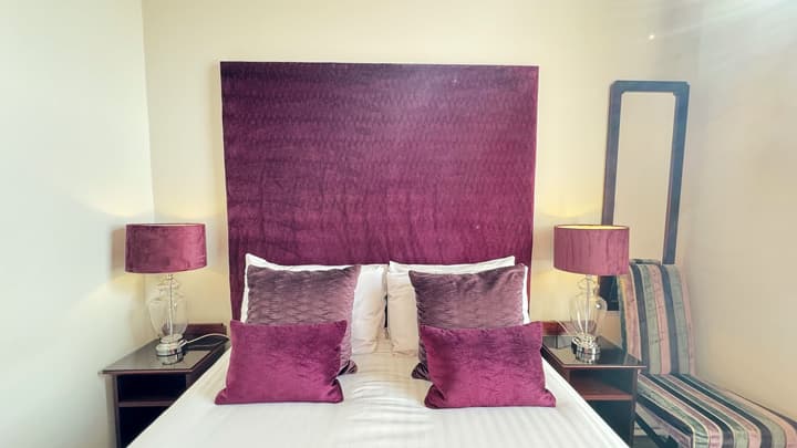 Invernairne Guest House
