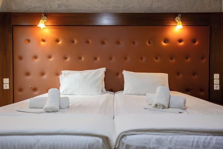 Toti Boutique Rooms