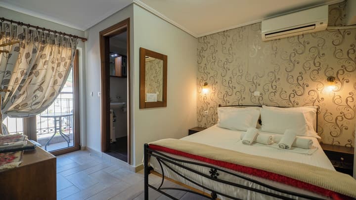 Toti Boutique Rooms