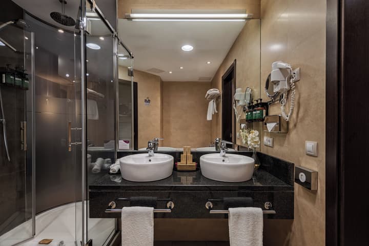 Crowne Plaza Madrid Airport by IHG