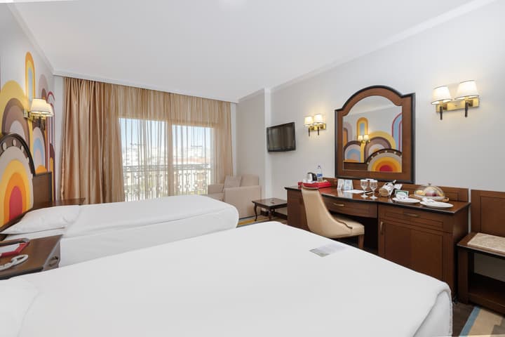 Megasaray Westbeach Antalya