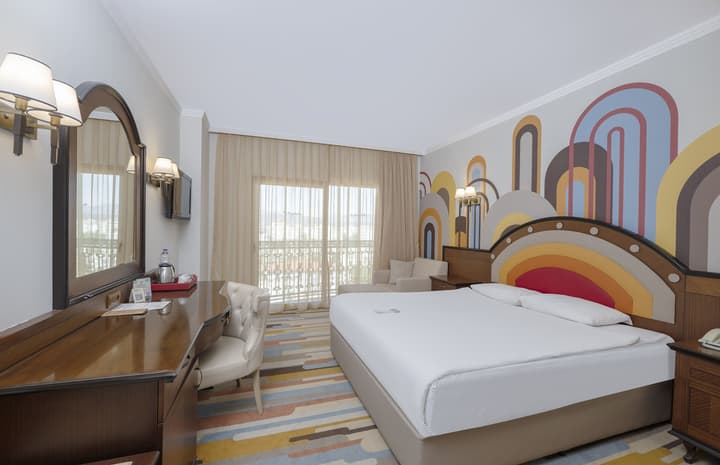 Megasaray Westbeach Antalya