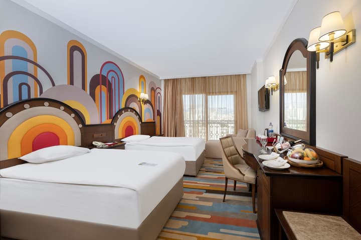 Megasaray Westbeach Antalya