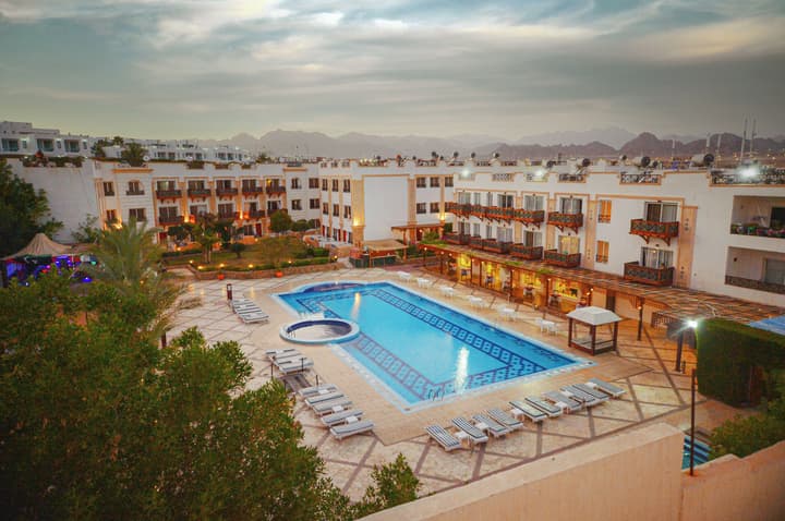 Falcon Naama Star Hotel