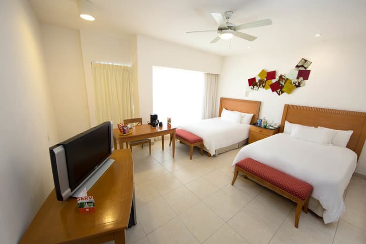 Ambiance Suites Cancun
